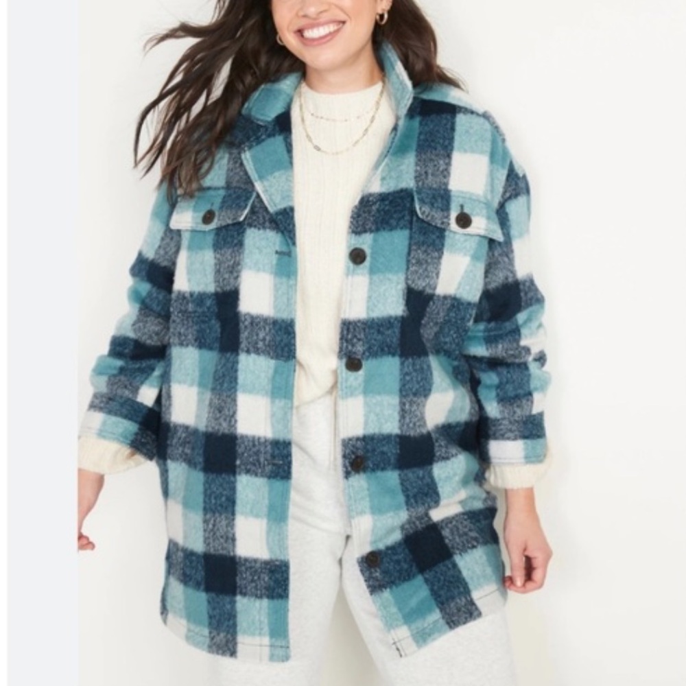 Old Navy Blue & White Plaid Oversized Wool Blend Button Front Shacket